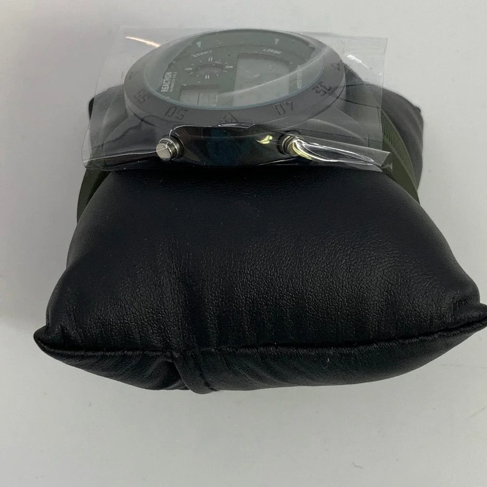 Kenneth Cole Reaction Men's Dress Sport Round‎ Blue Silicon Strap Watch 44mm
